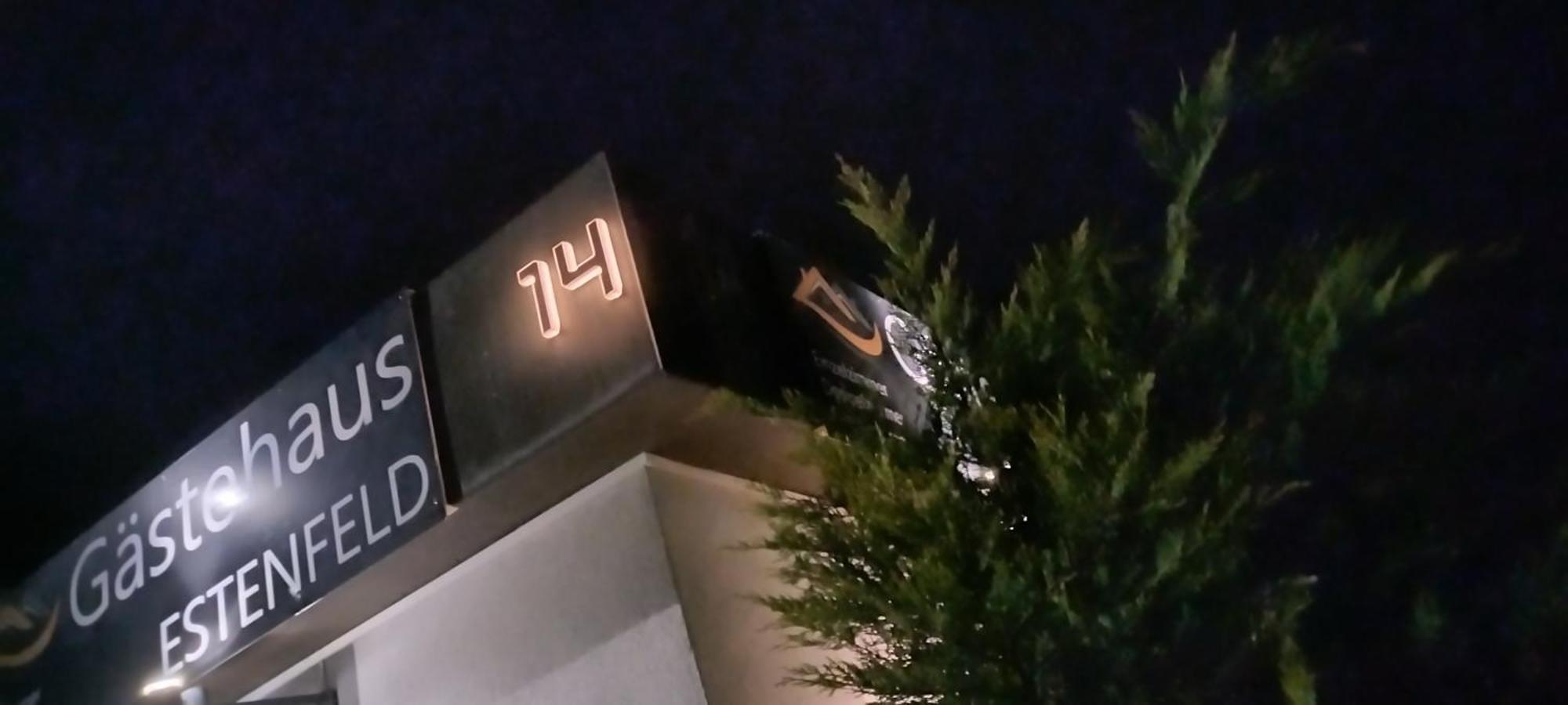 Gaestehaus Wuerzburg 24H Estenfeld Luaran gambar